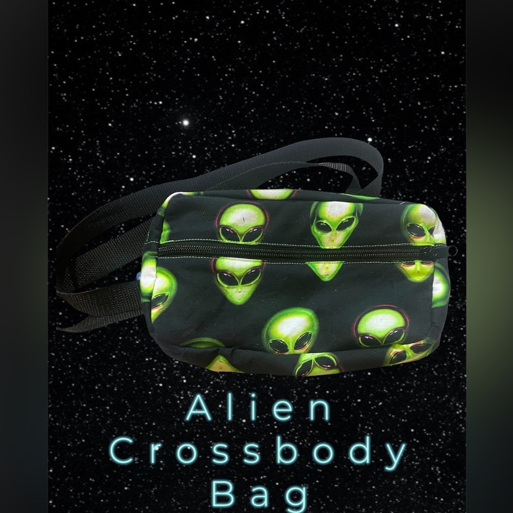 Alien Crossbodybag
